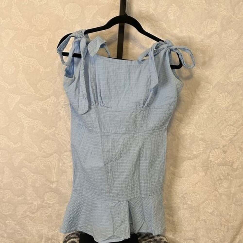 Chic Light Blue Top with Tie Straps